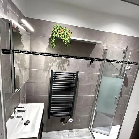 Bienvenue Au Quai 27 Épernay